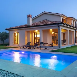  Ferienhaus House Evida